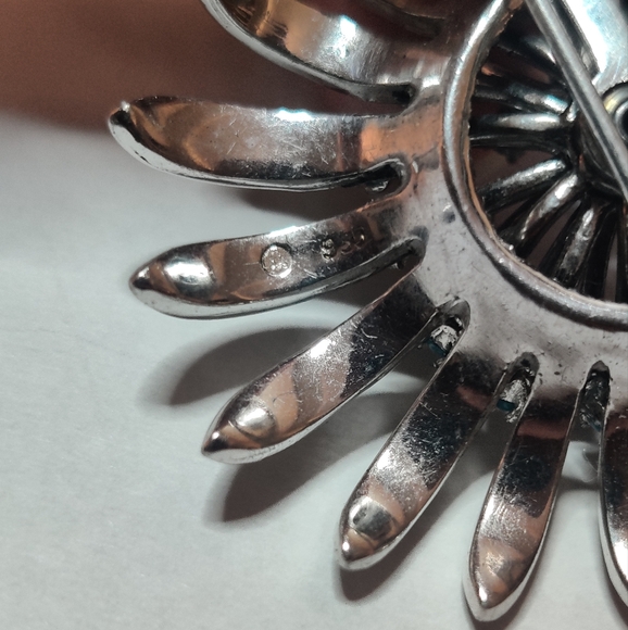 Vintage 60s Germany Silver 935 Chrysanthemum Flower Marcasite Brooch - Picture 11 of 16